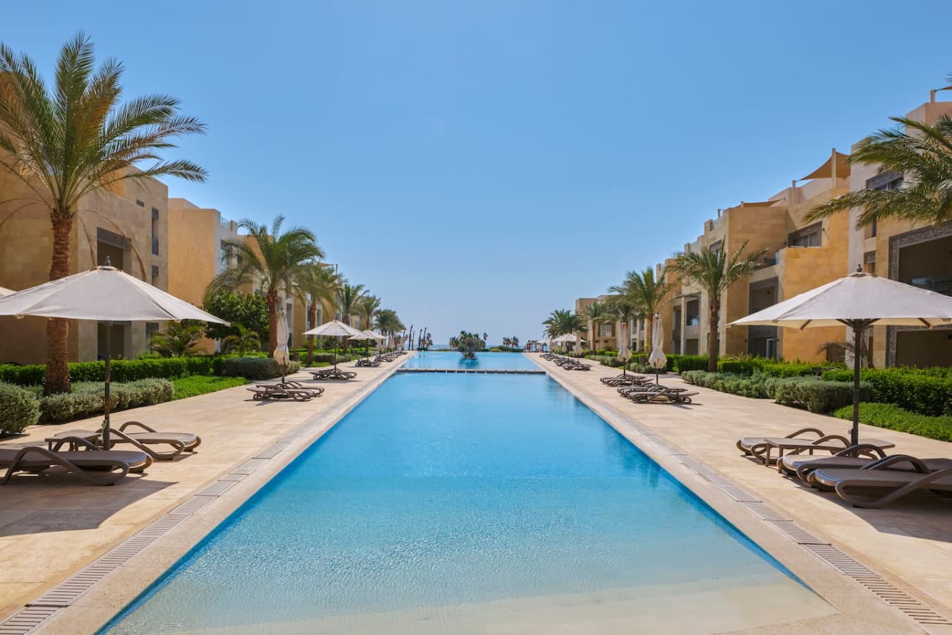 3-bedroom apartment with garden view in El Gouna · Mangroovy