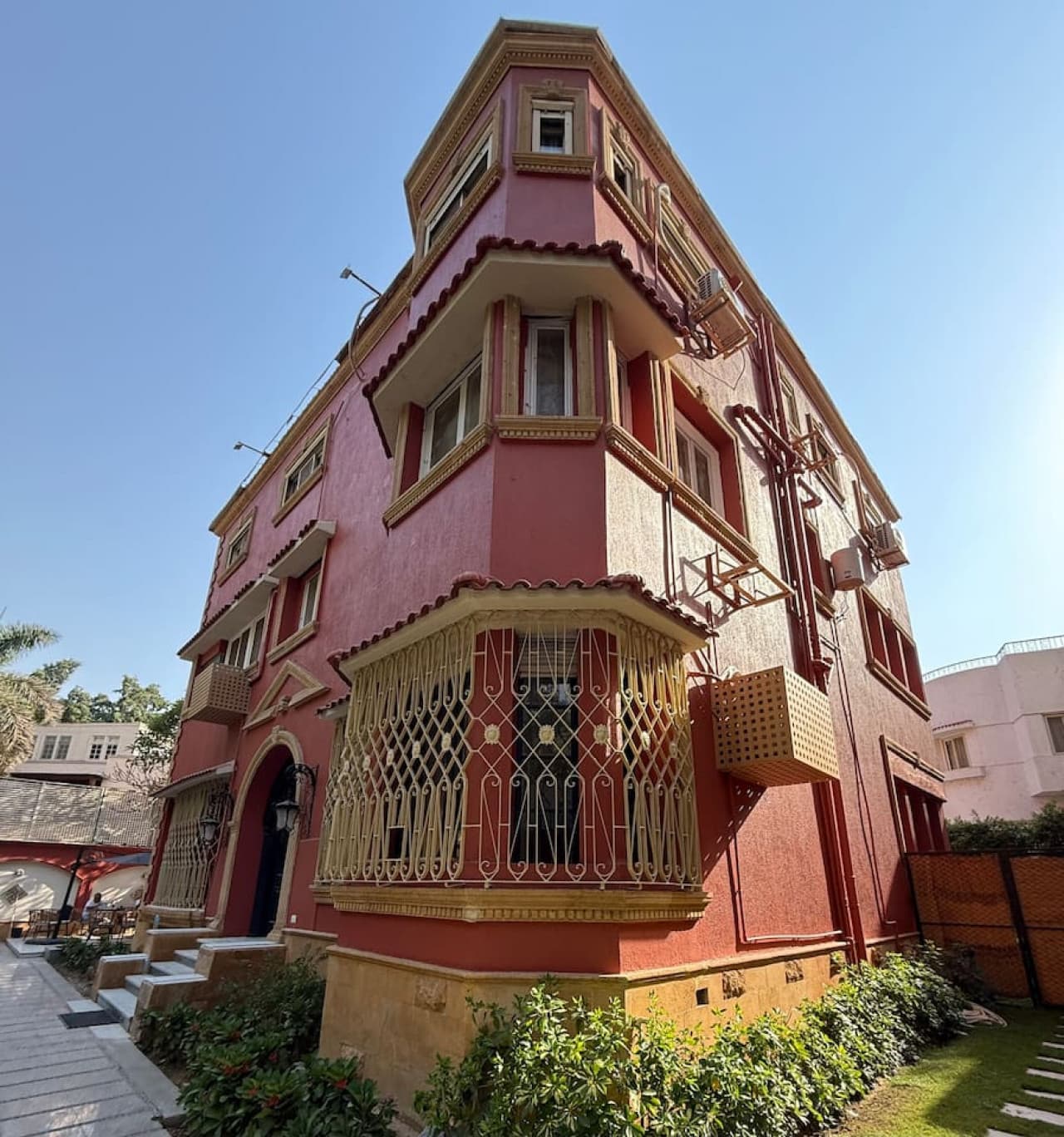 Studio in Maadi, Cairo · Canal House