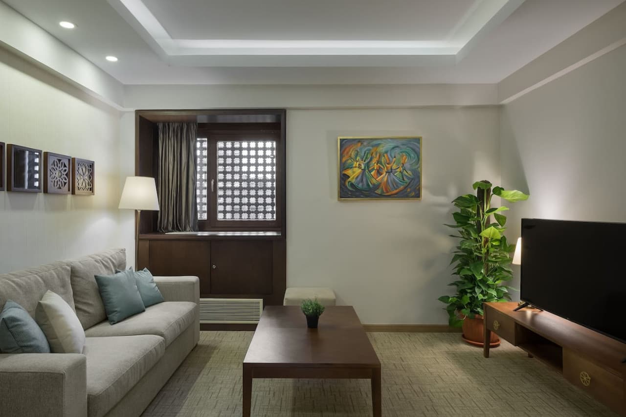1-bedroom apartment in Zamalek, Cairo · Iconia